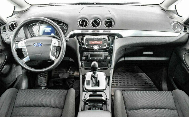 Ford S-MAX 2.0 Робот