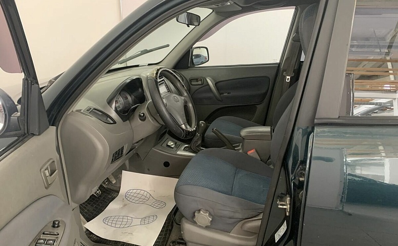 Chery TIGGO 2.4 MT (129 л.с.)