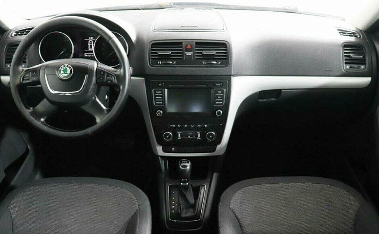 Skoda Yeti 1.2 Робот
