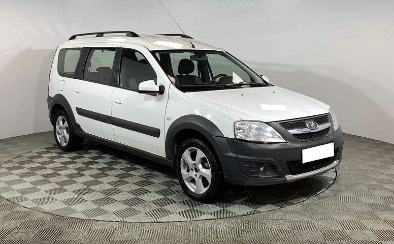Lada (ваз) largus cross мкпп 2017 с пробегом 89 490 км