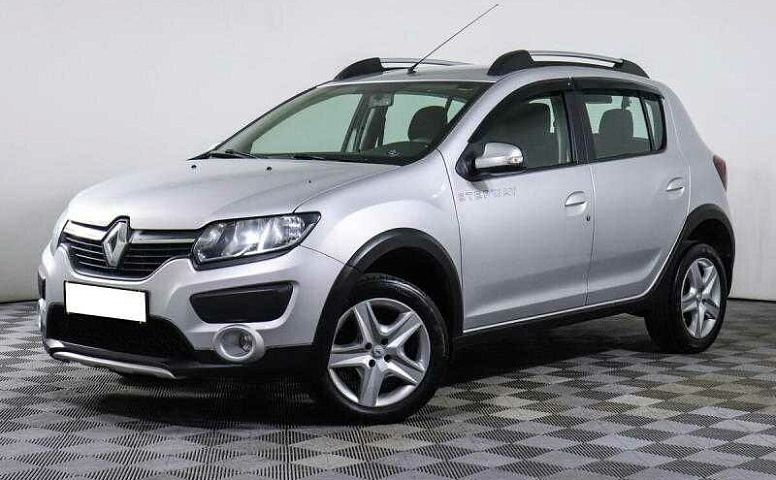 Renault sandero stepway мкпп 2017 с пробегом 50 000 км