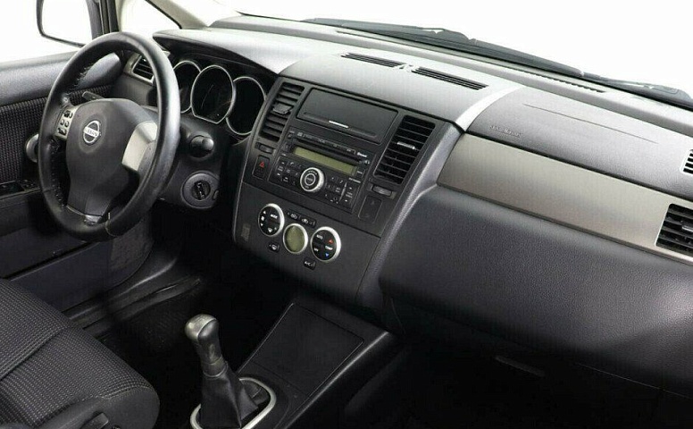 Nissan Tiida 1.6 Механика