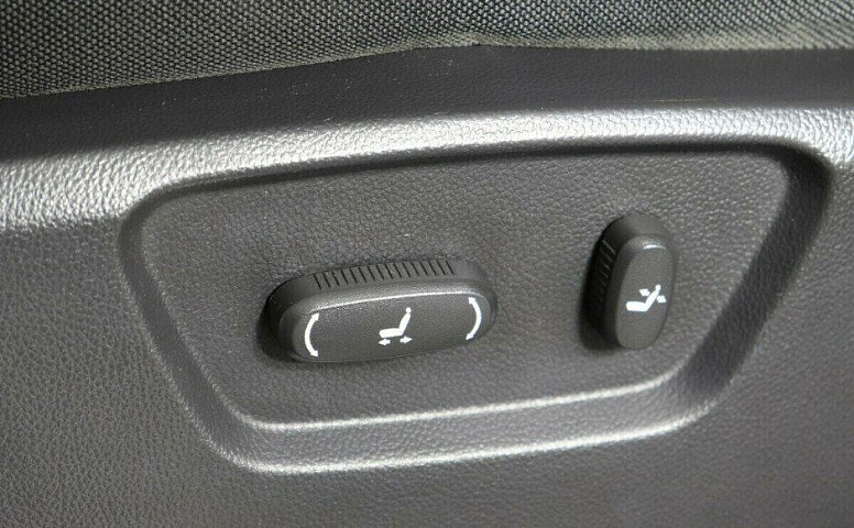 Chevrolet Captiva 2.4 Автомат