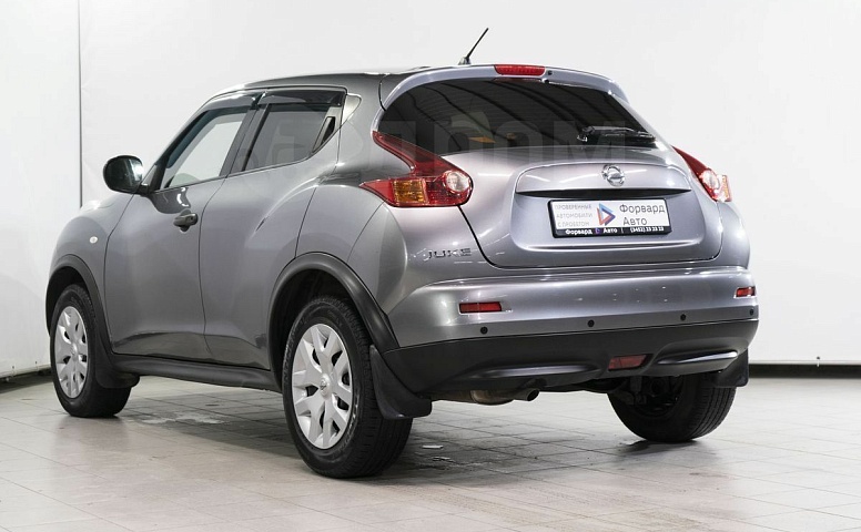 Nissan Juke, 1 поколение