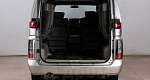 Nissan Elgrand, 2 поколение