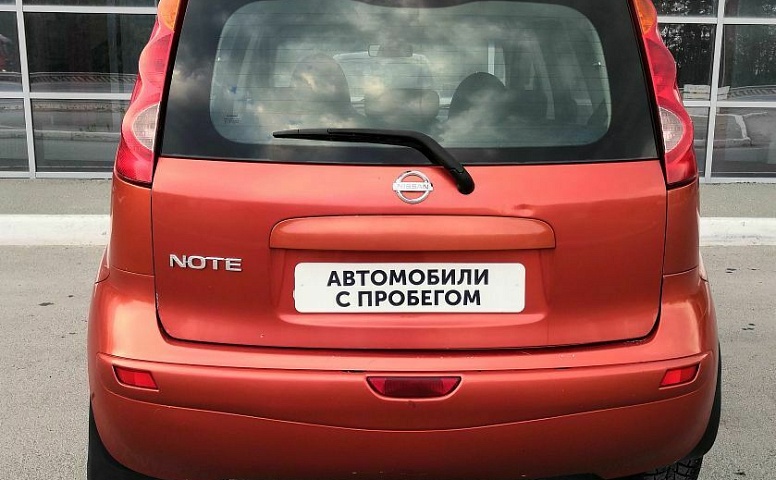 Nissan NOTE 1.4 MT (88 л.с.)