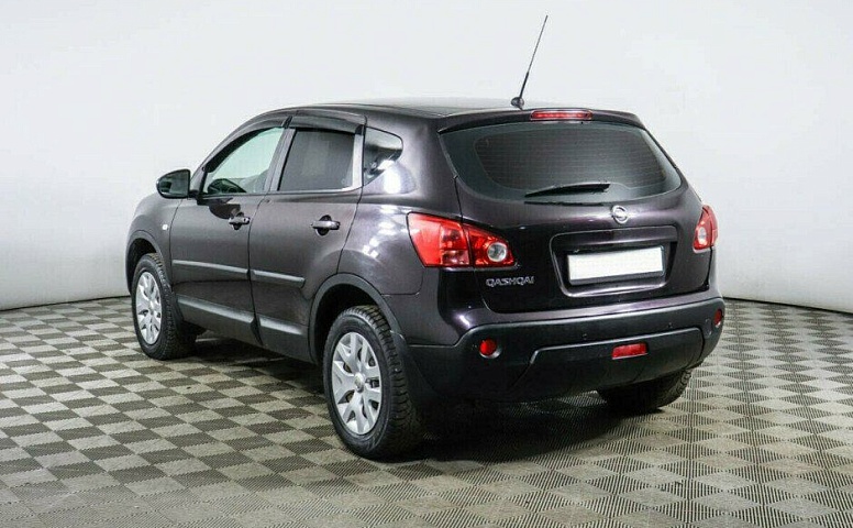 Nissan Qashqai 2.0 Вариатор