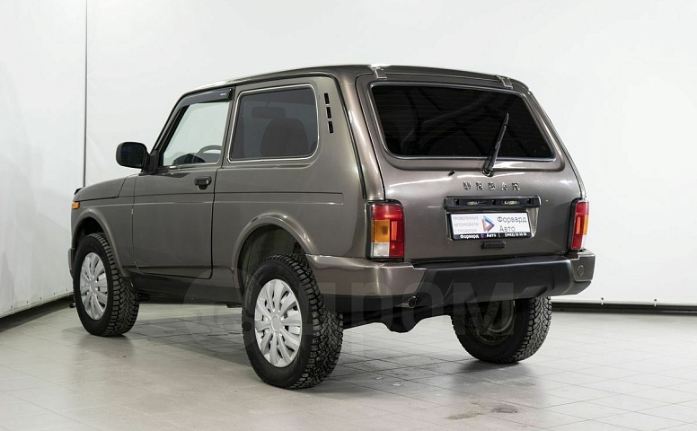Лада 4x4 Урбан, 1 поколение