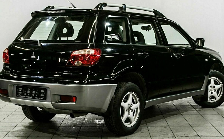 Mitsubishi outlander