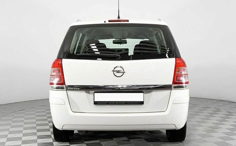 Opel Zafira B Рестайлинг