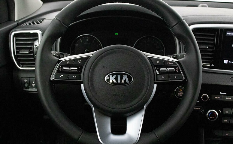 Kia Sportage 2.4 АКПП