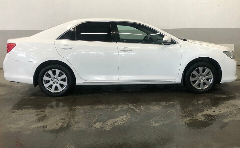 Toyota Camry VII (XV50)