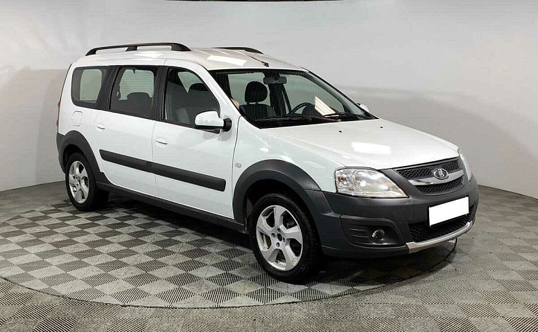 Lada (ваз) largus cross мкпп 2017 с пробегом 75 002 км