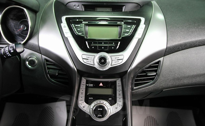 Hyundai Avante, 4 поколение