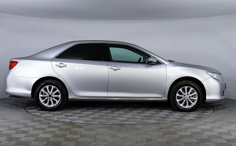Toyota Camry VII (XV50)