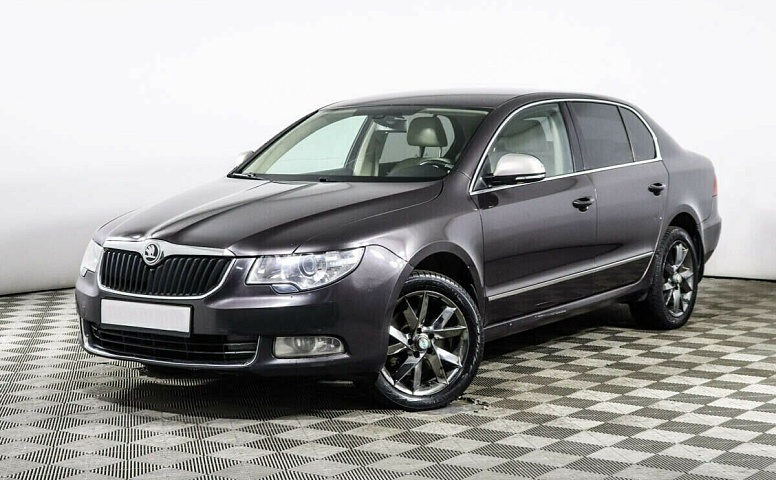 Skoda Superb II