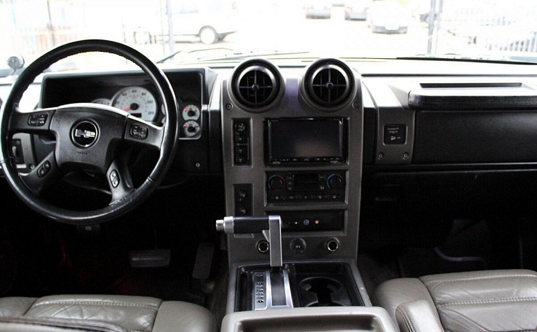 Hummer H2