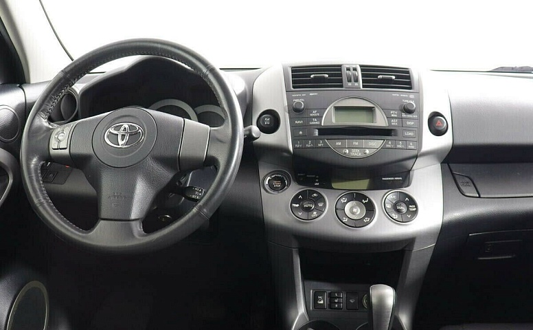 Toyota RAV4 III (XA30)