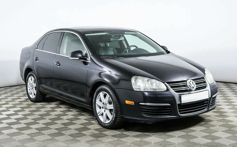 Volkswagen Jetta V
