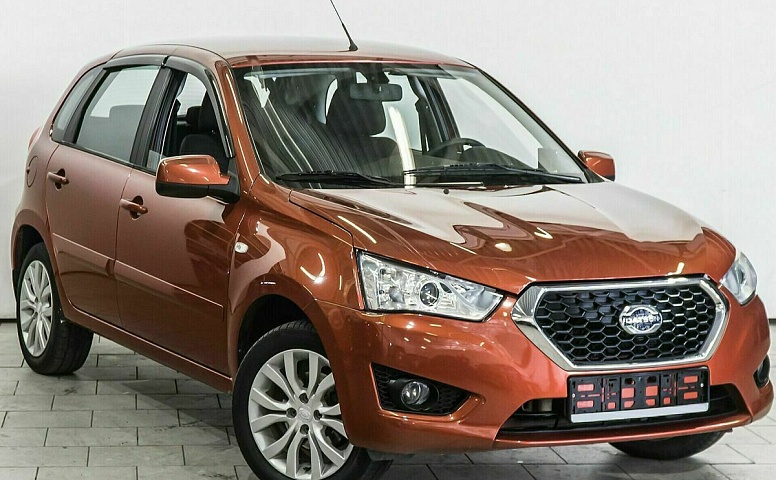 Datsun mi-do