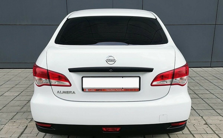 Nissan Almera III (G15)