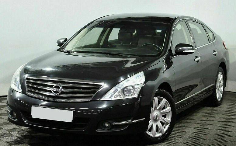 Nissan teana
