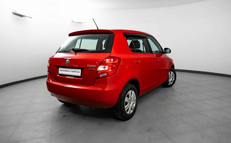Skoda Fabia II Рестайлинг