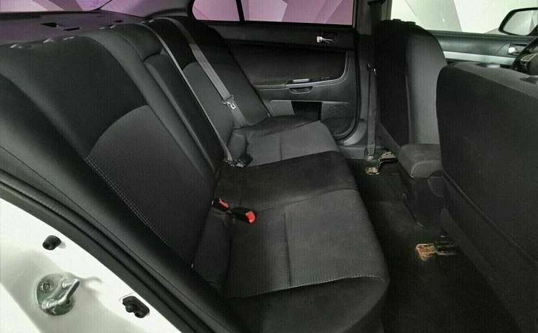 Mitsubishi lancer