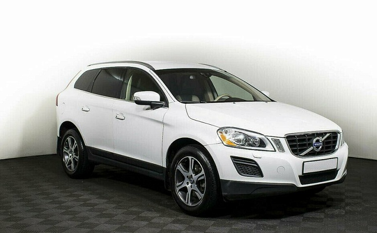 Volvo XC60 2.0 Робот