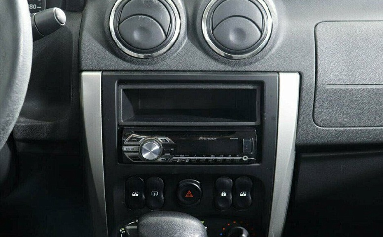 Nissan Almera 1.6 Автомат
