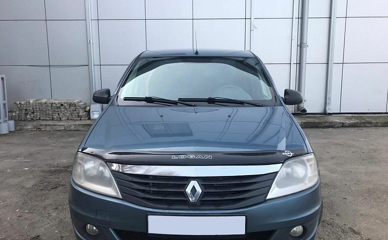Renault LOGAN 1.6 MT (84 л.с.)
