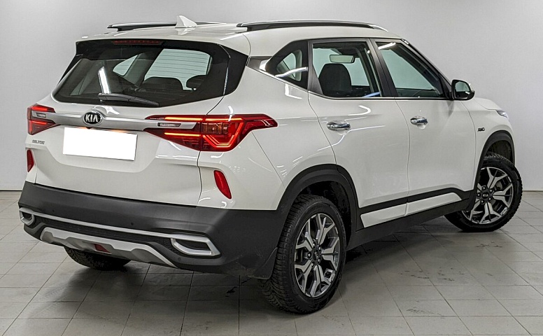 Kia Seltos 2.0 CVT