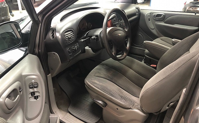 Chrysler Voyager Grand