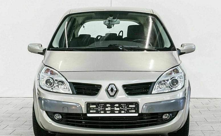 Renault scenic