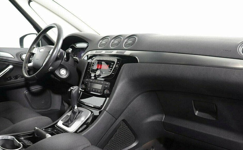 Ford S-MAX 2.0 Робот