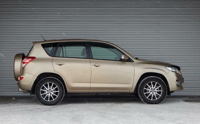 Toyota Rav 4