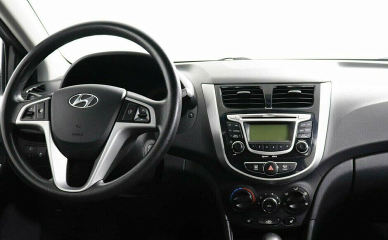 Hyundai Solaris 1.4 Автомат