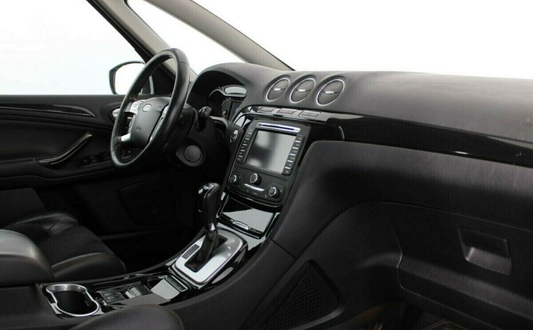 Ford S-MAX I Рестайлинг