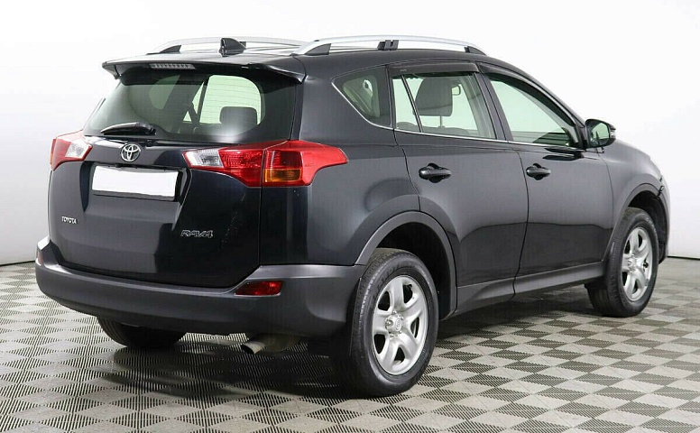 Toyota RAV4 IV (CA40)