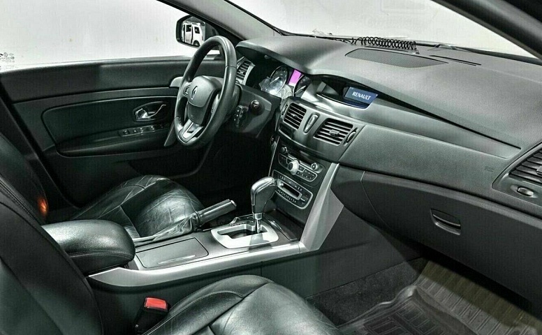Renault latitude