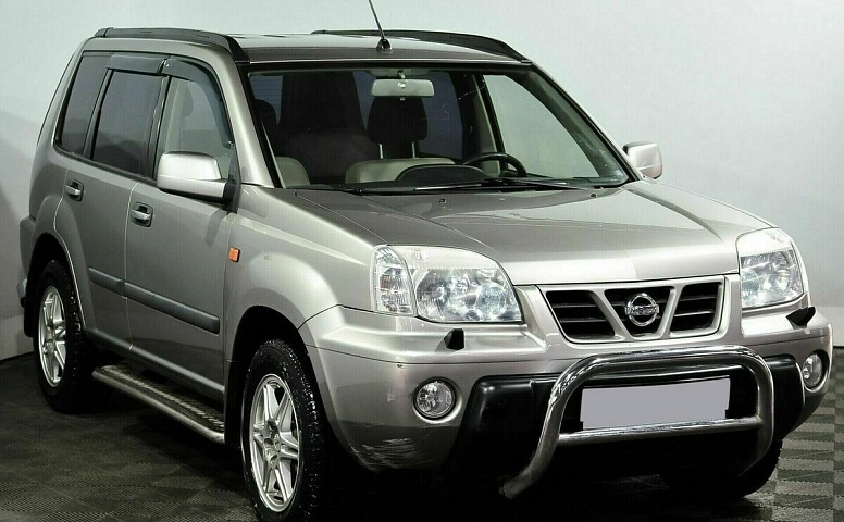 Nissan X-Trail I