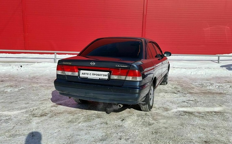 Nissan SUNNY Califoria 1.5 AT (105 л.с.)