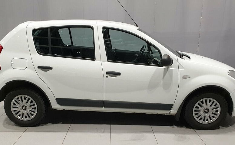 Renault Sandero I