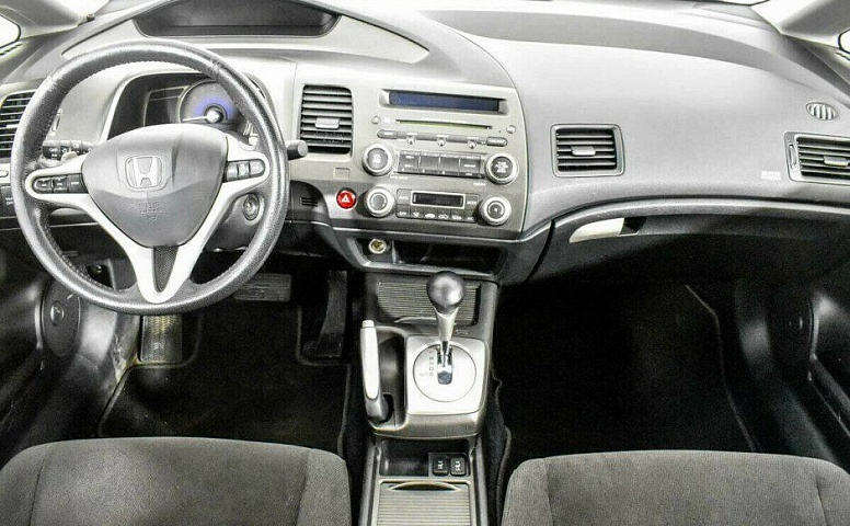 Honda Civic 1.8 Автомат