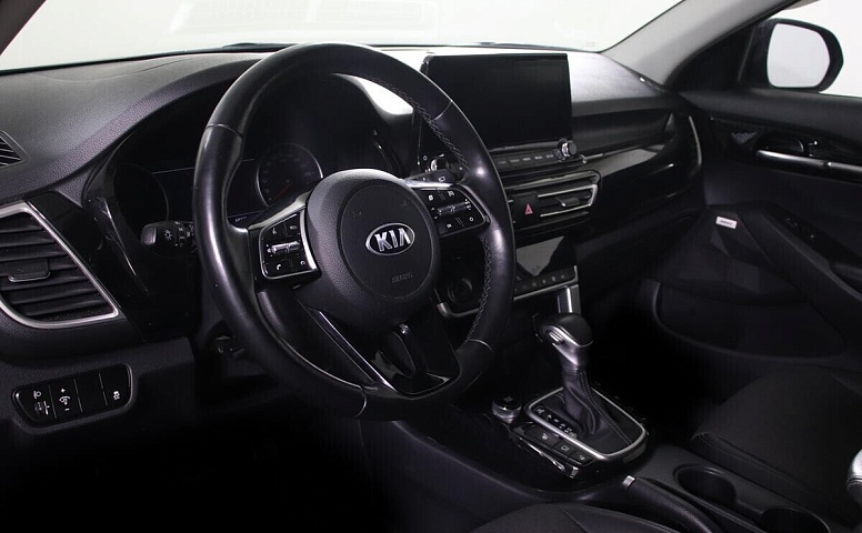 Kia Seltos 2.0 CVT