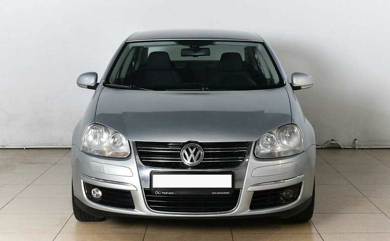 Volkswagen Jetta V