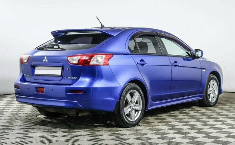 Mitsubishi Lancer 1.8 Вариатор