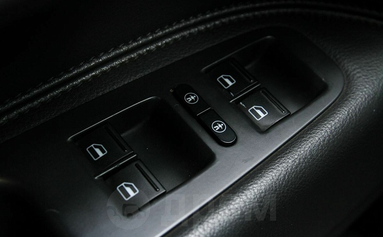 Volkswagen Touareg, 1 поколение, рестайлинг