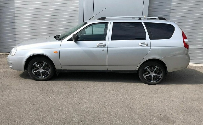 LADA (ВАЗ) 2170 1.6 MT (98 л.с.)