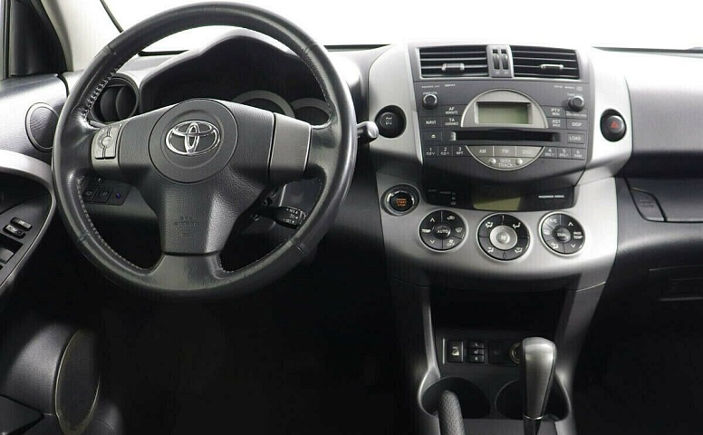 Toyota RAV4 III (XA30)
